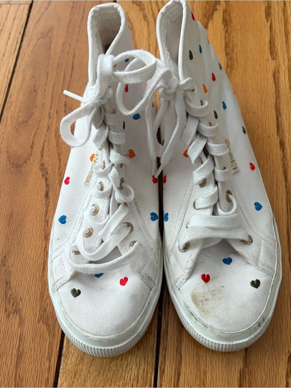White Sz6.5 Women’s high-Top Sneakers with Multicolor embroidered Heart Print